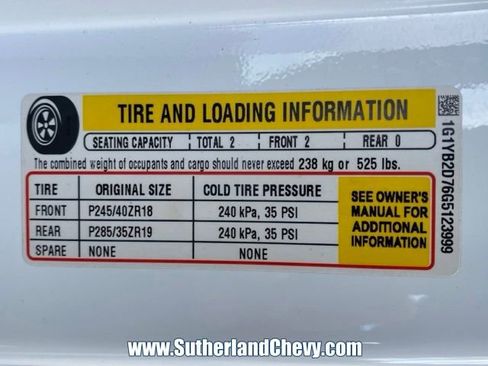 Used 2016 Chevrolet Corvette Stingray Coupe w/ Carbon Flash Badge Package image 34