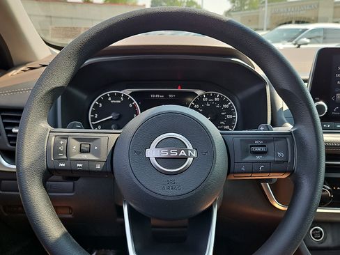 Certified 2023 Nissan Rogue S AWD/4WD image 18