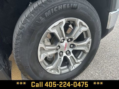 Used 2025 GMC Sierra 1500 SLT AWD/4WD image 11