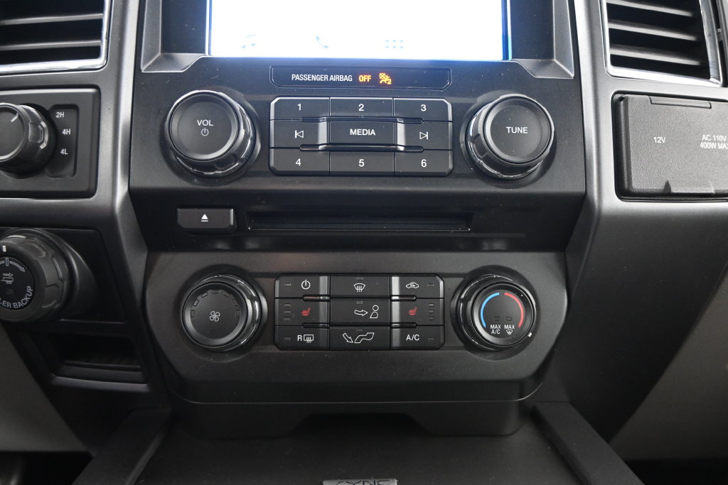 Used 2016 Ford F150 XLT w/ Equipment Group 302A Luxury AWD/4WD image 29