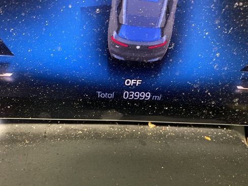 Used 2026 BMW iX xDrive45 w/ Executive Package image 7