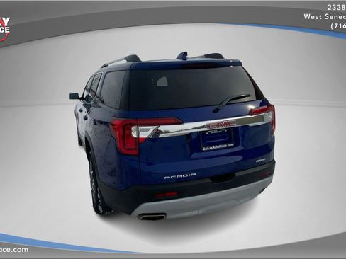 Used 2023 GMC Acadia SLE w/ Driver Convenience Package image 7