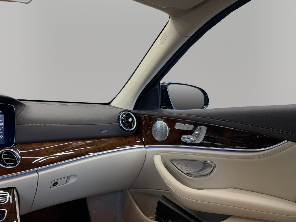 Used 2020 Mercedes-Benz E 350 Sedan image 20