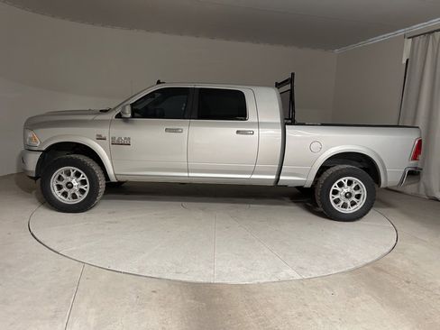 Used 2013 RAM 2500 Laramie w/ Convenience Group image 9