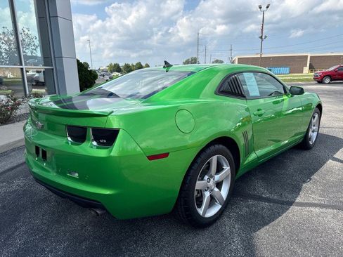 Used 2010 Chevrolet Camaro LT RWD image 3