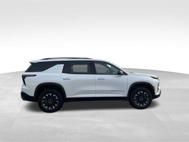 Certified 2025 Chevrolet Traverse Z71 w/ Driver Confidence Package AWD/4WD image 6