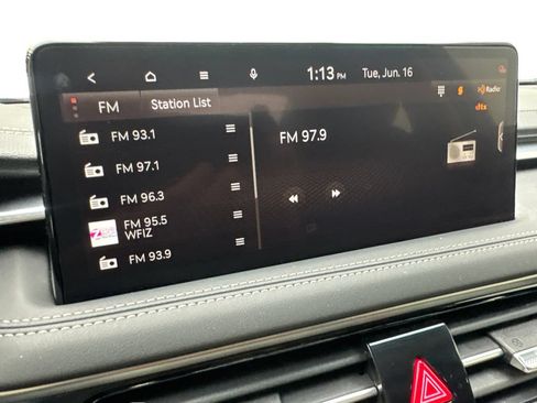 Used 2025 Genesis G70 2.5T RWD image 64