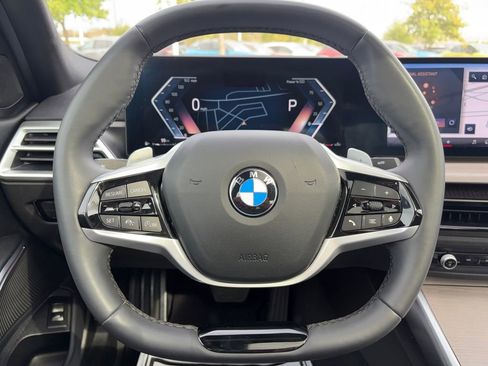 Used 2025 BMW 330i Sedan image 11