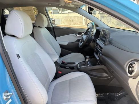 Used 2022 Hyundai Kona SEL w/ Convenience Package image 41