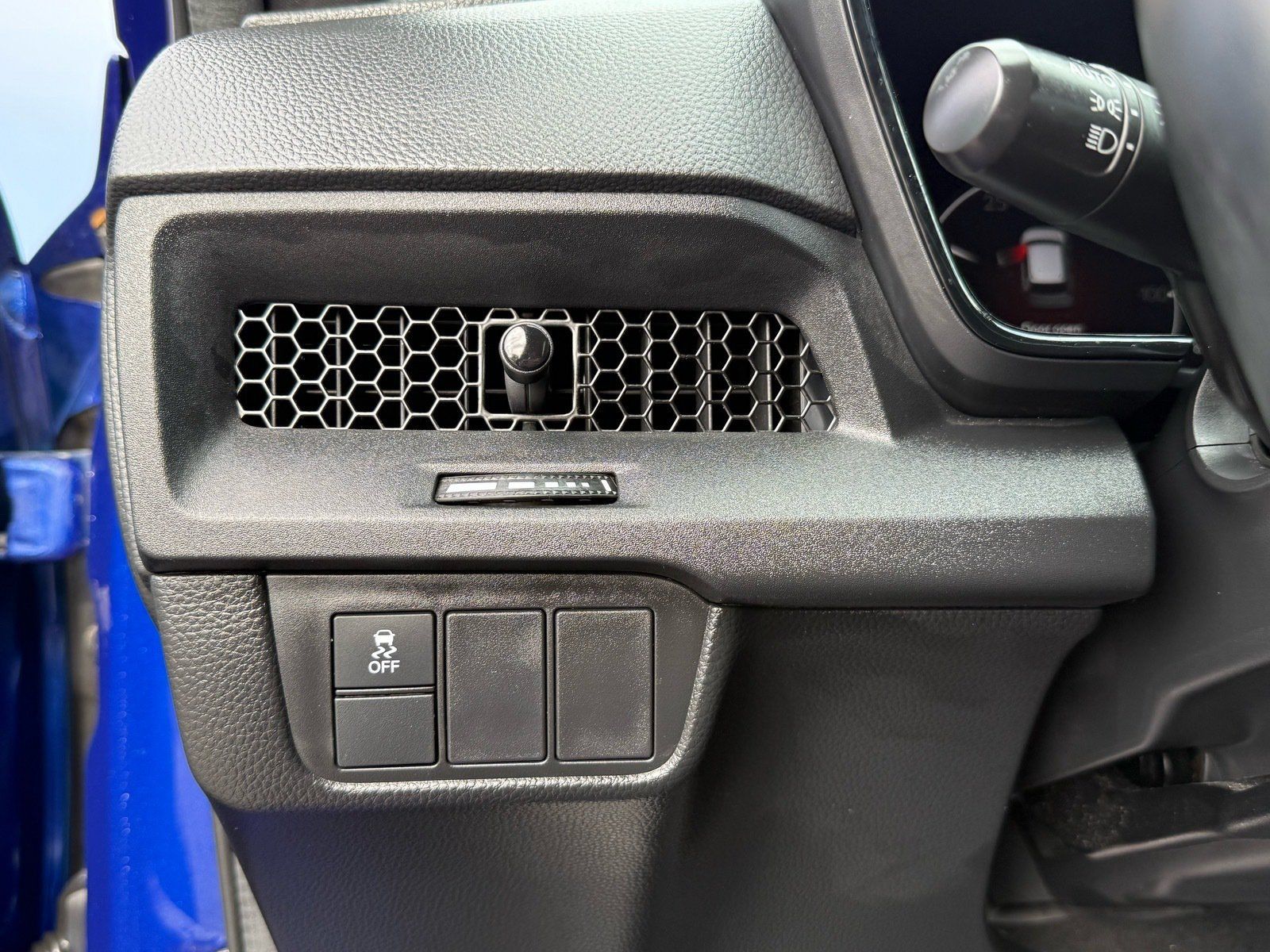 Used 2025 Honda CR-V Sport image 16