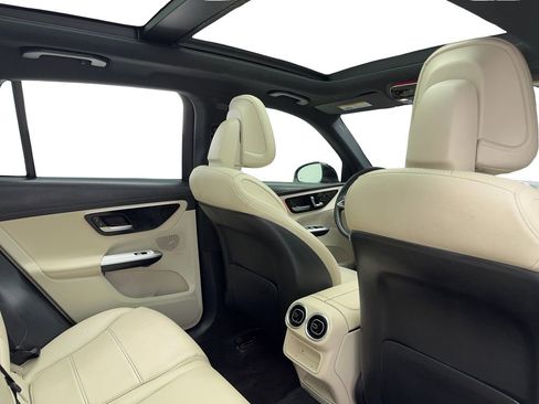 Used 2024 Mercedes-Benz GLC 300 GLC 300 NAV,CAM,PANO,HTD STS,B image 50