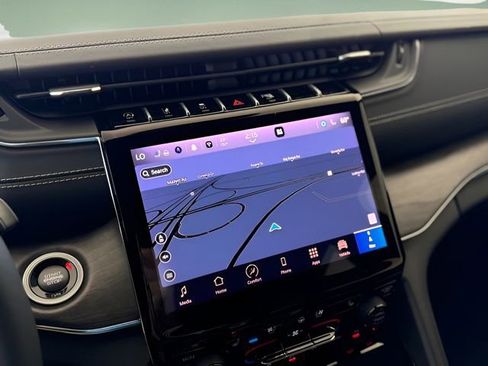 Used 2024 Jeep Grand Cherokee L Overland image 48