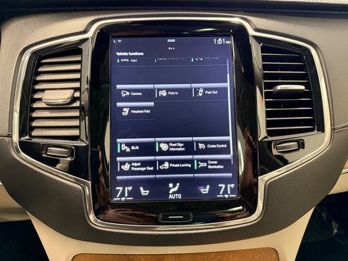 Used 2018 Volvo XC90 T6 Inscription w/ Luxury Package image 54