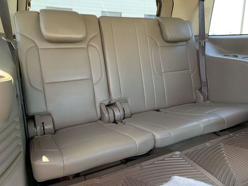 Used 2020 Chevrolet Tahoe Premier image 33