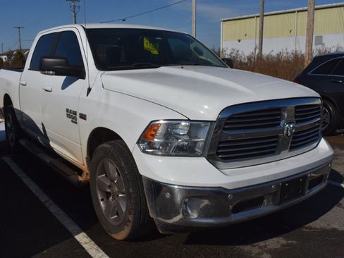 Used 2019 RAM 1500 Lone Star image 3