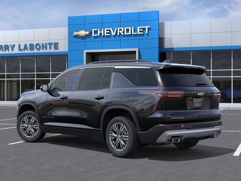 New 2026 Chevrolet Traverse LT w/ Driver Confidence Package image 5