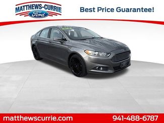 Used 2014 Ford Fusion SE w/ Equipment Group 202A image 1