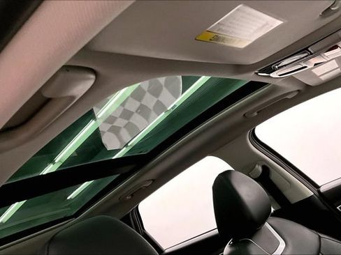 Used 2023 Hyundai Tucson Limited w/ Cargo Package FWD image 19