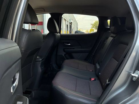 Used 2026 Nissan Kicks SR FWD image 11