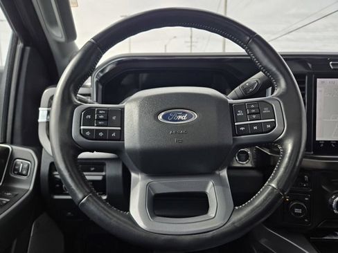 Certified 2024 Ford F250 Lariat w/ Black Appearance Package image 19