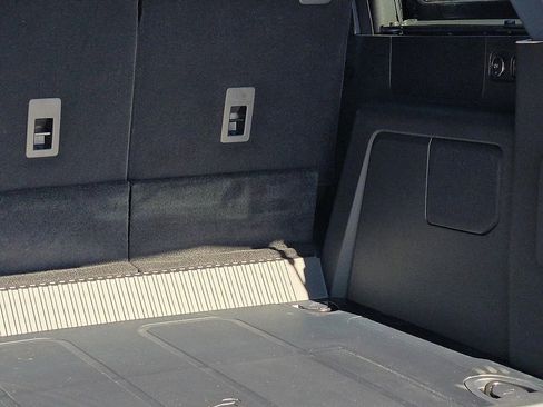 New 2025 Ford Bronco Big Bend w/ Black Diamond Package image 8