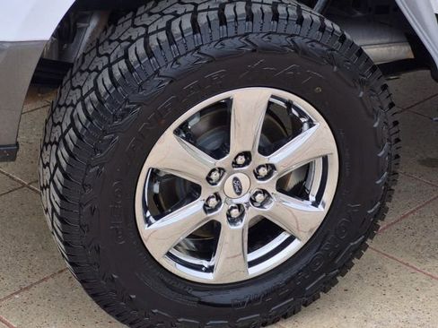 Used 2019 Ford F150 XLT w/ Equipment Group 302A Luxury AWD/4WD image 33