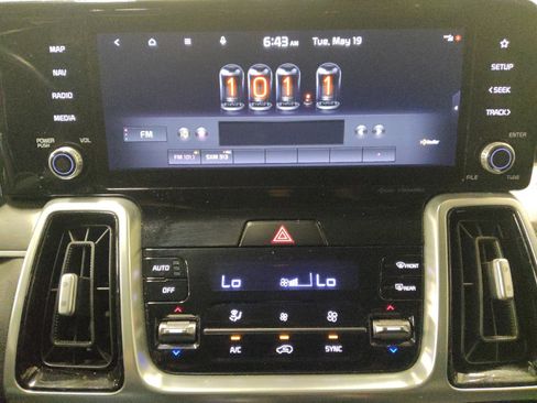 Used 2021 Kia Sorento SX AWD/4WD image 25