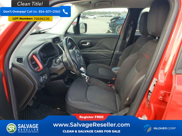 Used 2016 Jeep Renegade Trailhawk AWD/4WD image 9