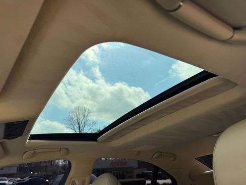 Used 2013 Lexus LS 460 Luxury w/ Comfort Pkg image 43