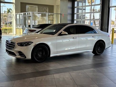 Used 2023 Mercedes-Benz S 580 4MATIC Sedan image 9
