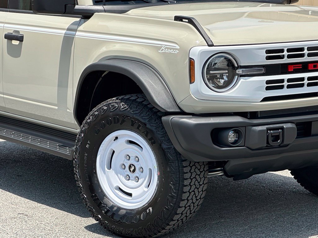 New 2026 Ford Bronco Heritage Edition AWD/4WD image 41