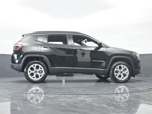 Used 2026 Jeep Compass Latitude AWD/4WD image 55