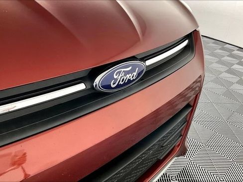 Used 2014 Ford Escape SE w/ Equipment Group 201A FWD image 30