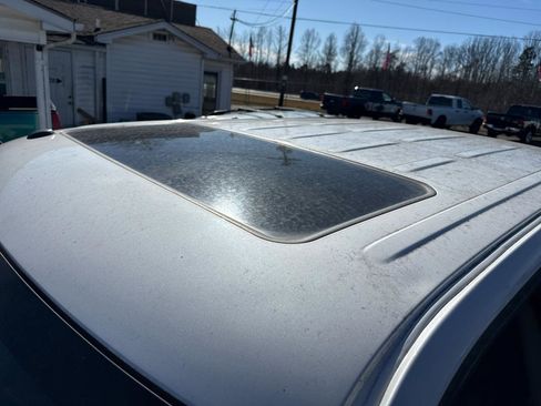 Used 2014 Ford F150 King Ranch w/ King Ranch Luxury Package image 24