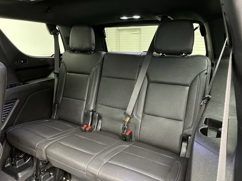 Certified 2023 Chevrolet Tahoe LT w/ Luxury Package AWD/4WD image 15