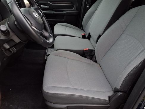 Used 2024 RAM 2500 Big Horn w/ Bed Utility Group image 23