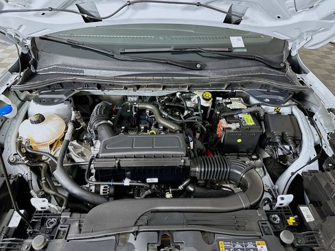 Used 2025 Ford Escape Active image 31