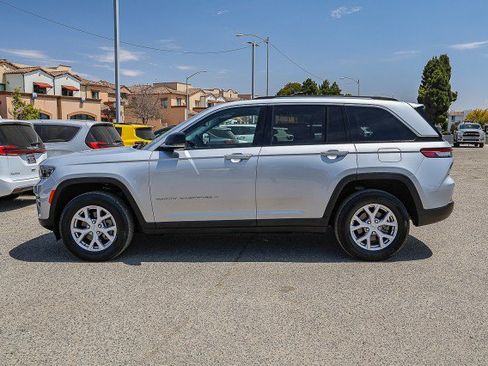 Used 2022 Jeep Grand Cherokee Limited RWD image 7