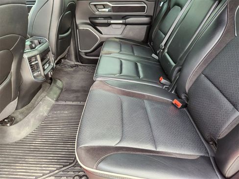 Used 2023 RAM 1500 Laramie image 33