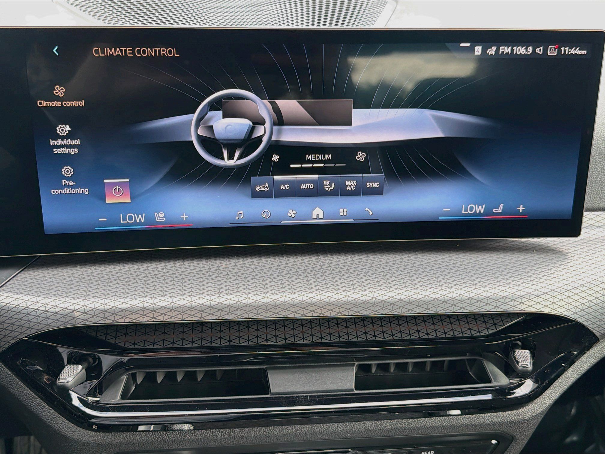 New 2027 BMW 430i Coupe w/ M Sport Package RWD image 35