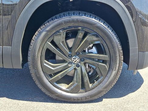 Used 2022 Volkswagen Atlas SE AWD/4WD image 9