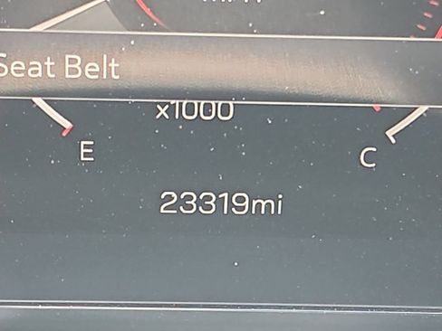 Certified 2025 GMC Yukon XL AT4 Ultimate AWD/4WD image 12