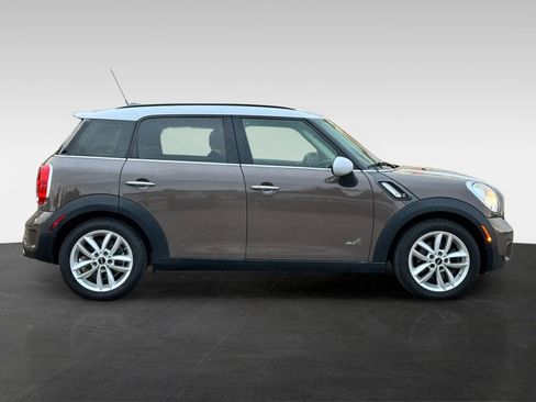 Used 2012 MINI Cooper Countryman S image 8