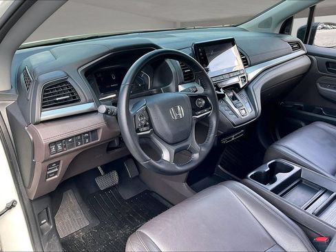 Used 2019 Honda Odyssey Touring image 17