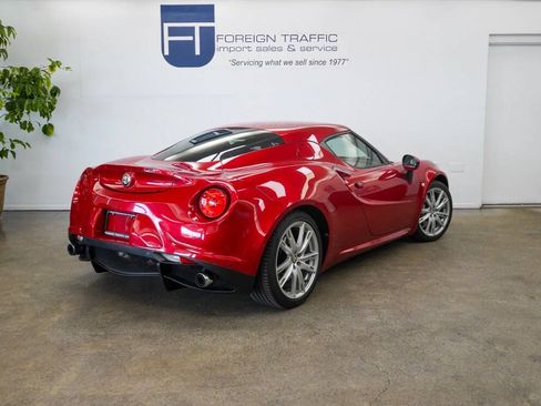 Used 2016 Alfa Romeo 4C Coupe w/ Convenience Group - Coupe RWD image 13