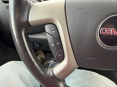 Used 2011 GMC Sierra 3500 SLE w/ SLE Preferred Package AWD/4WD image 24