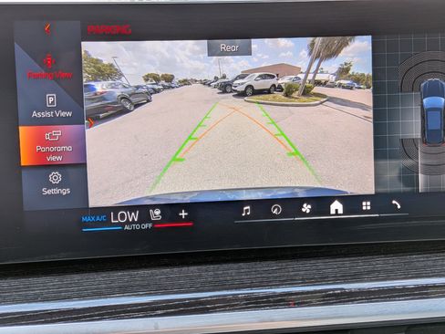 Used 2026 BMW X5 xDrive40i image 32