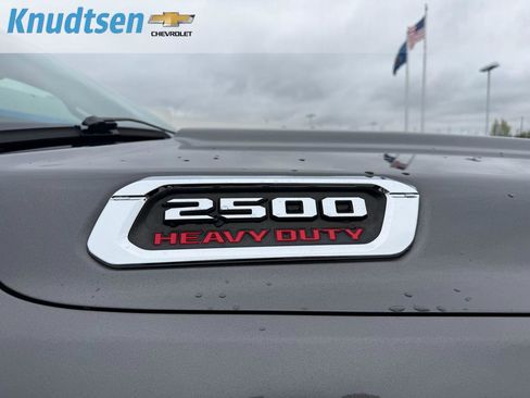 Used 2021 RAM 2500 Limited image 10