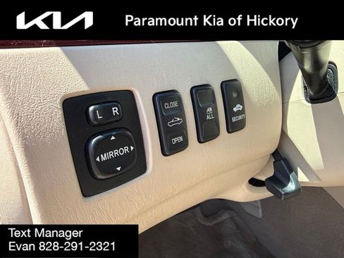 Used 2005 Toyota Solara SLE FWD image 14