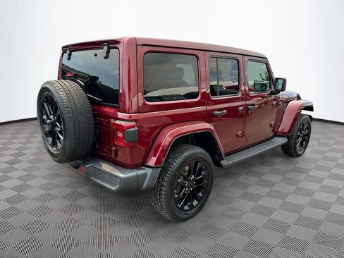 Used 2022 Jeep Wrangler Unlimited Sahara AWD/4WD image 6